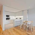 Serenity Ii 세투발